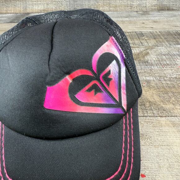 Roxy Hat Womens Black Pink Snapback Trucker Cap Pink Foam Small Adjustable - Picture 5 of 14